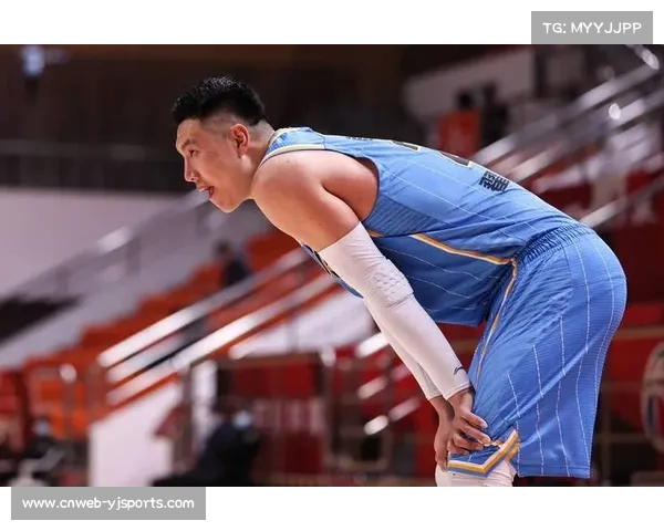 北京男篮排位赛险胜上海，翟晓川获两双数据